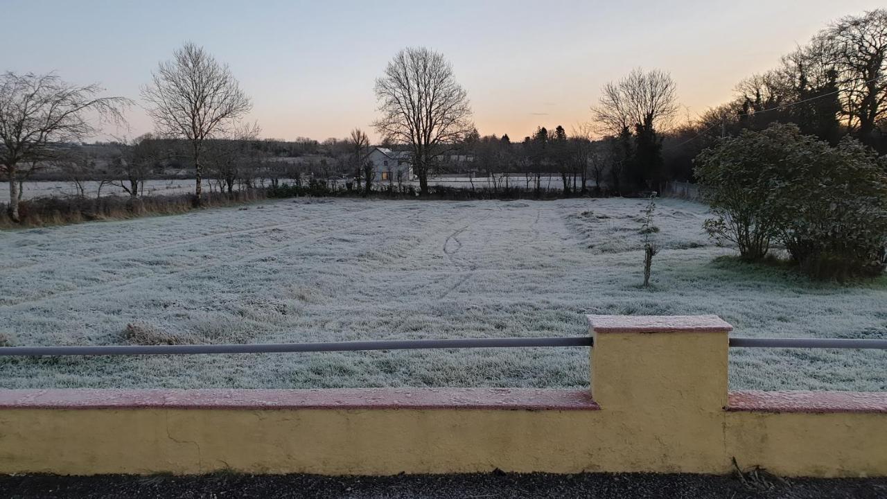 Bed and Breakfast Sunnyside Strokestown Экстерьер фото